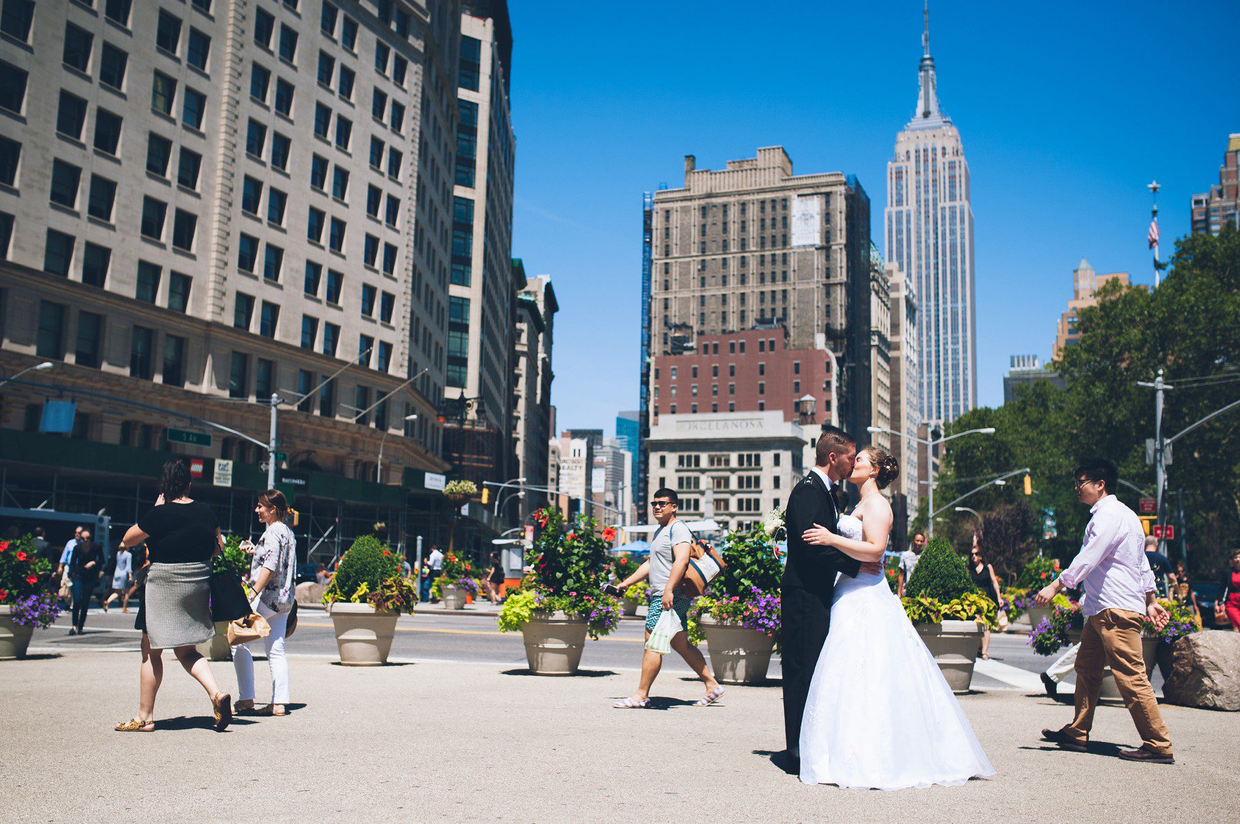 elopement at the empire state building