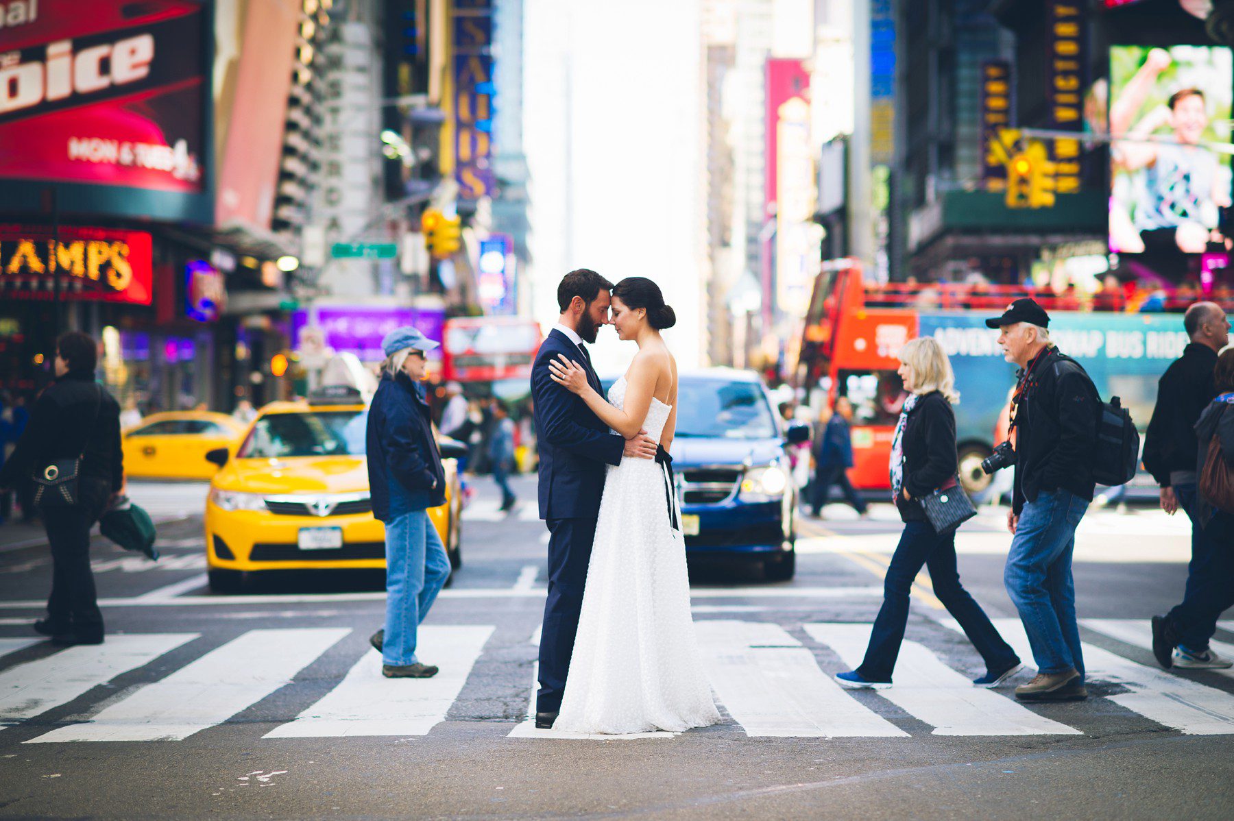 Times Square wedding elopement heiraten
