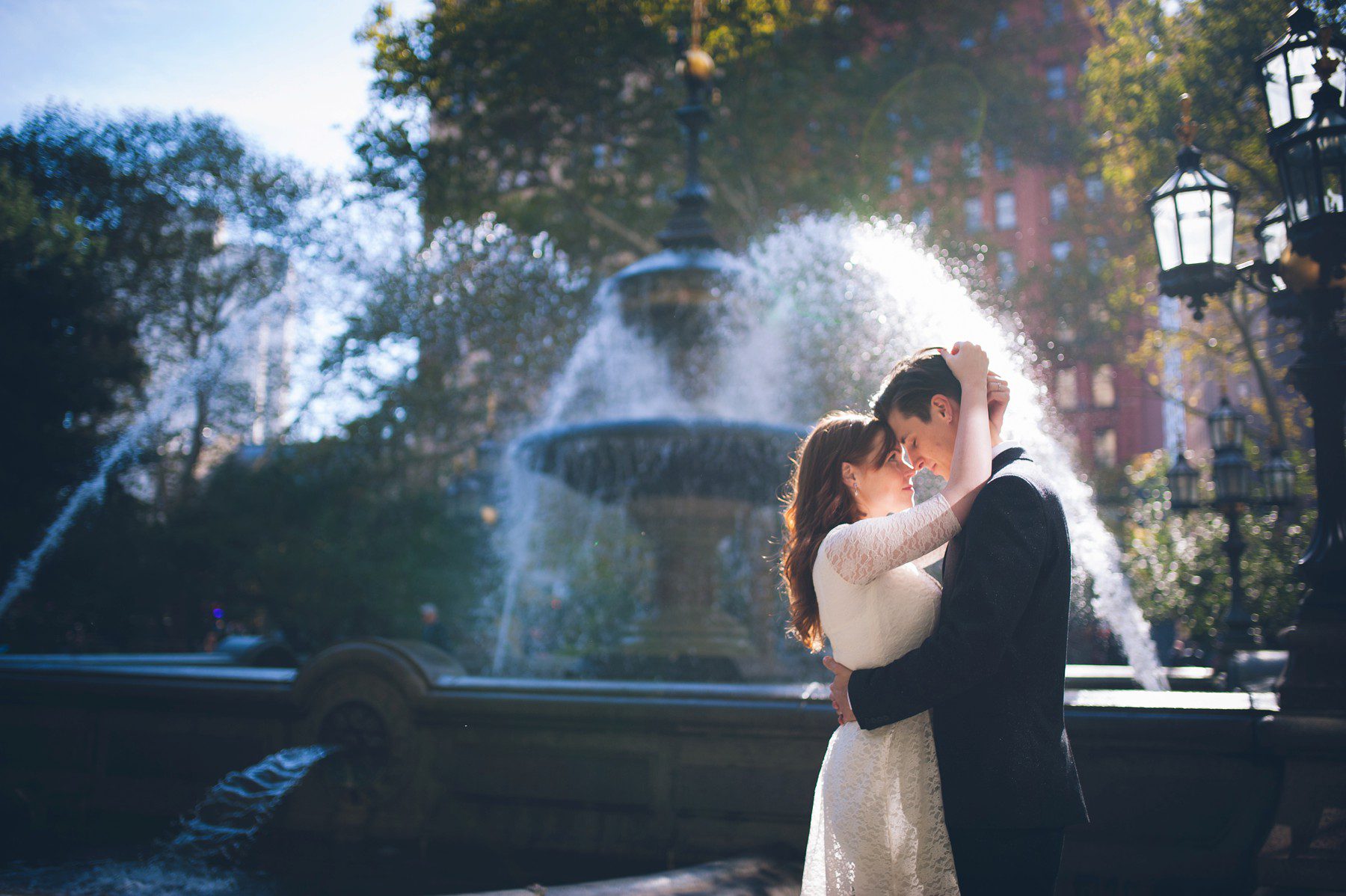 new york elopement at city hall fountain