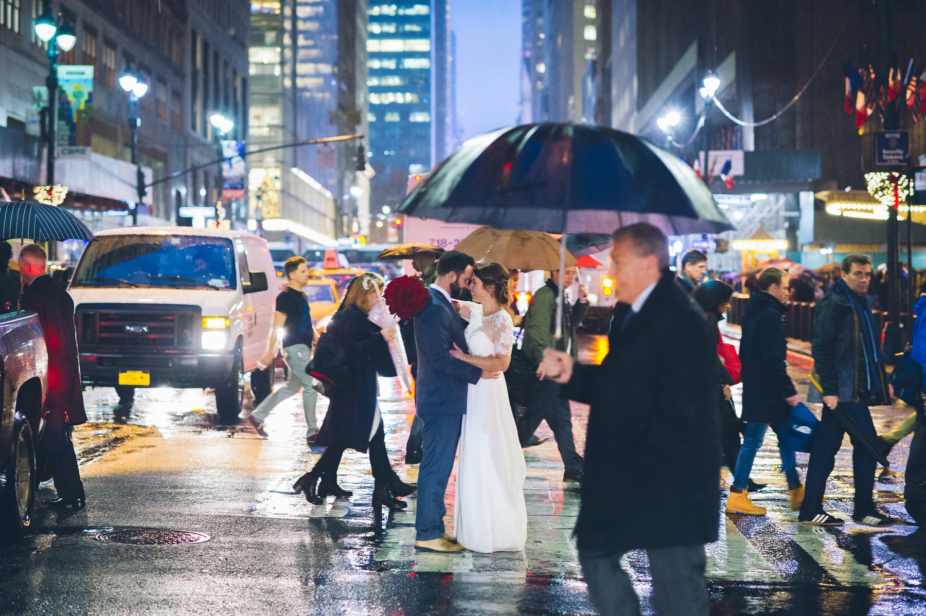 fabulous rainy new york wedding