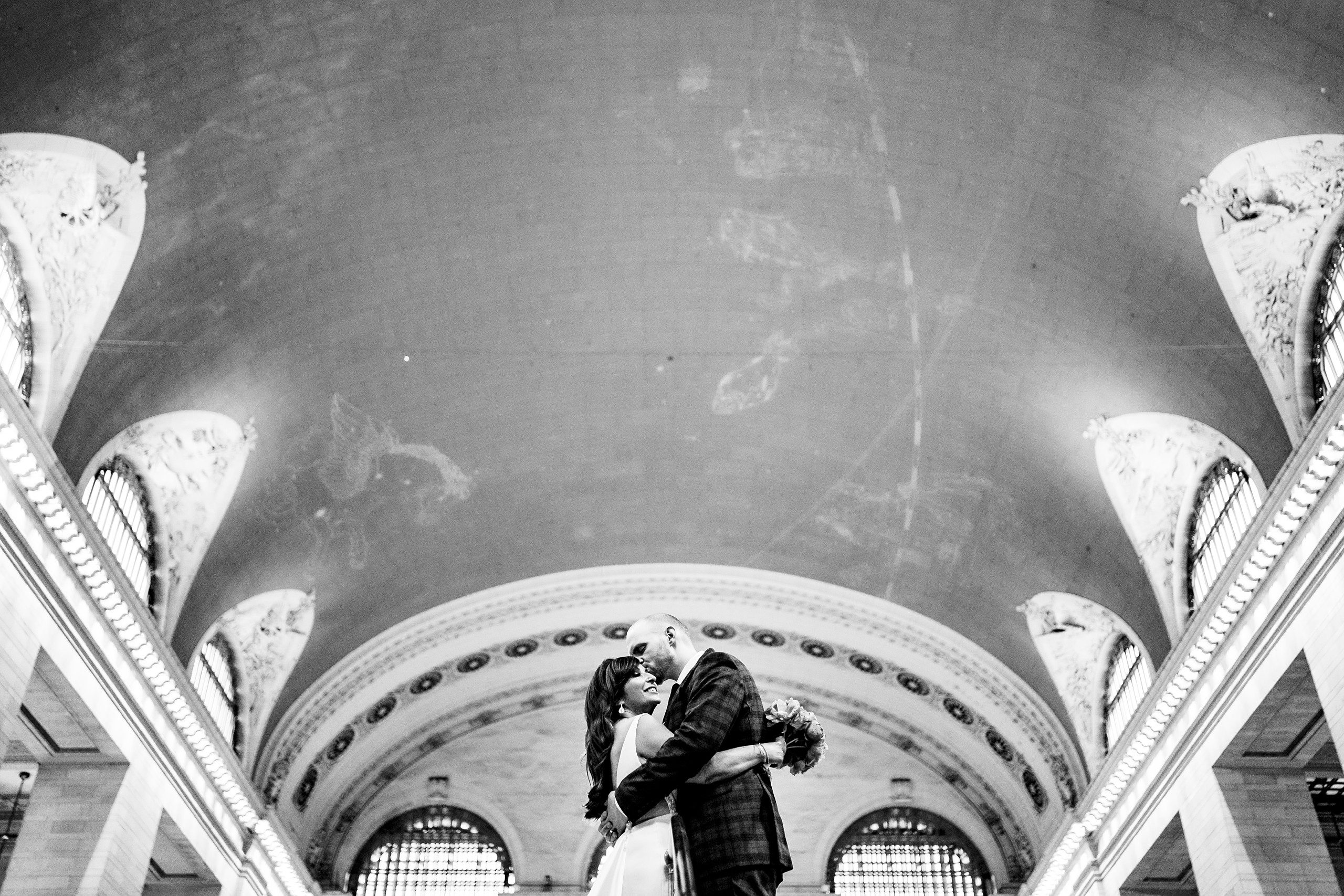 NYC Elopement in Grand Central Terminal by Sascha Reinking Photography