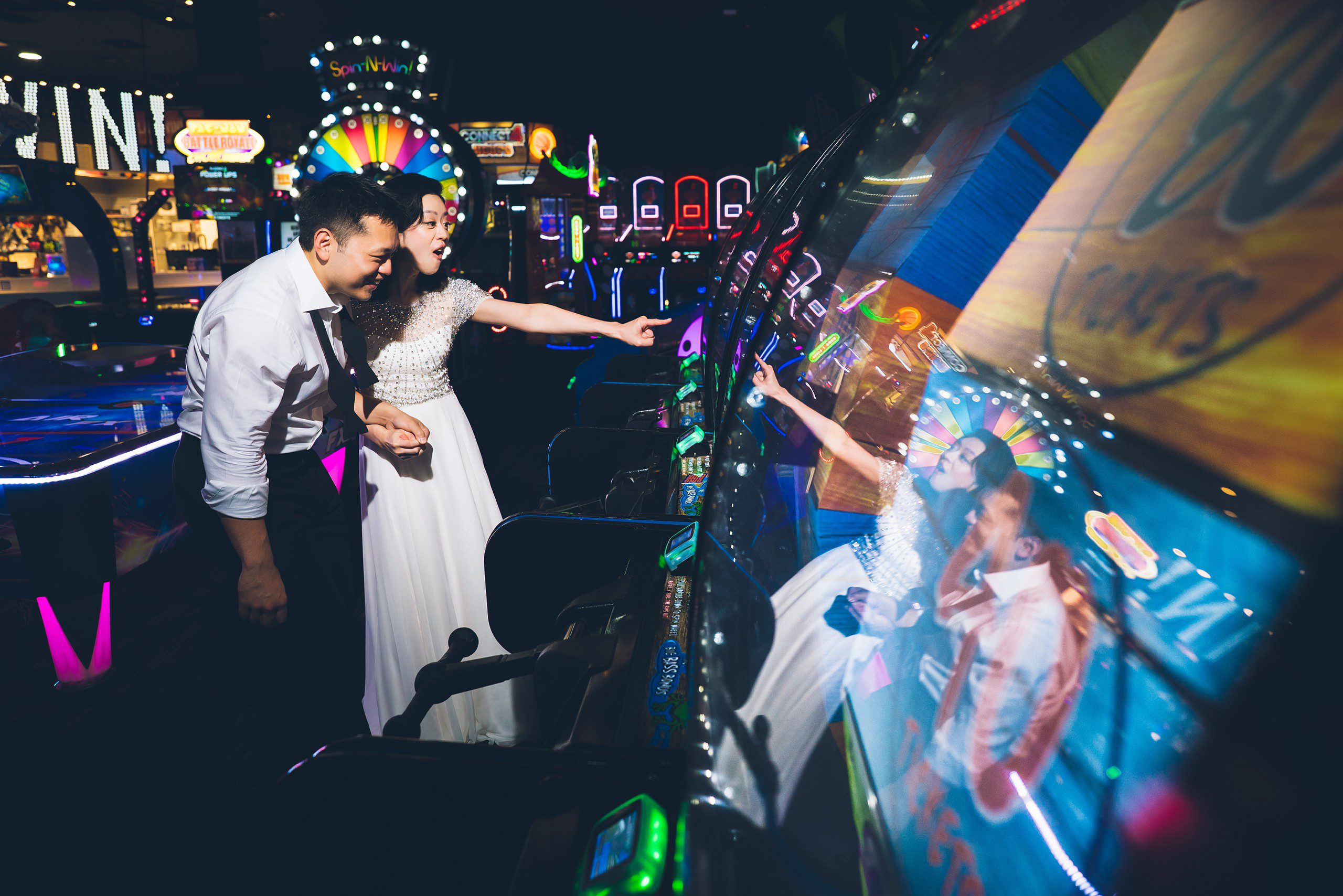 Wedding Photo Session at Dave & Buster’s in NYC by Sascha Reinking Photography