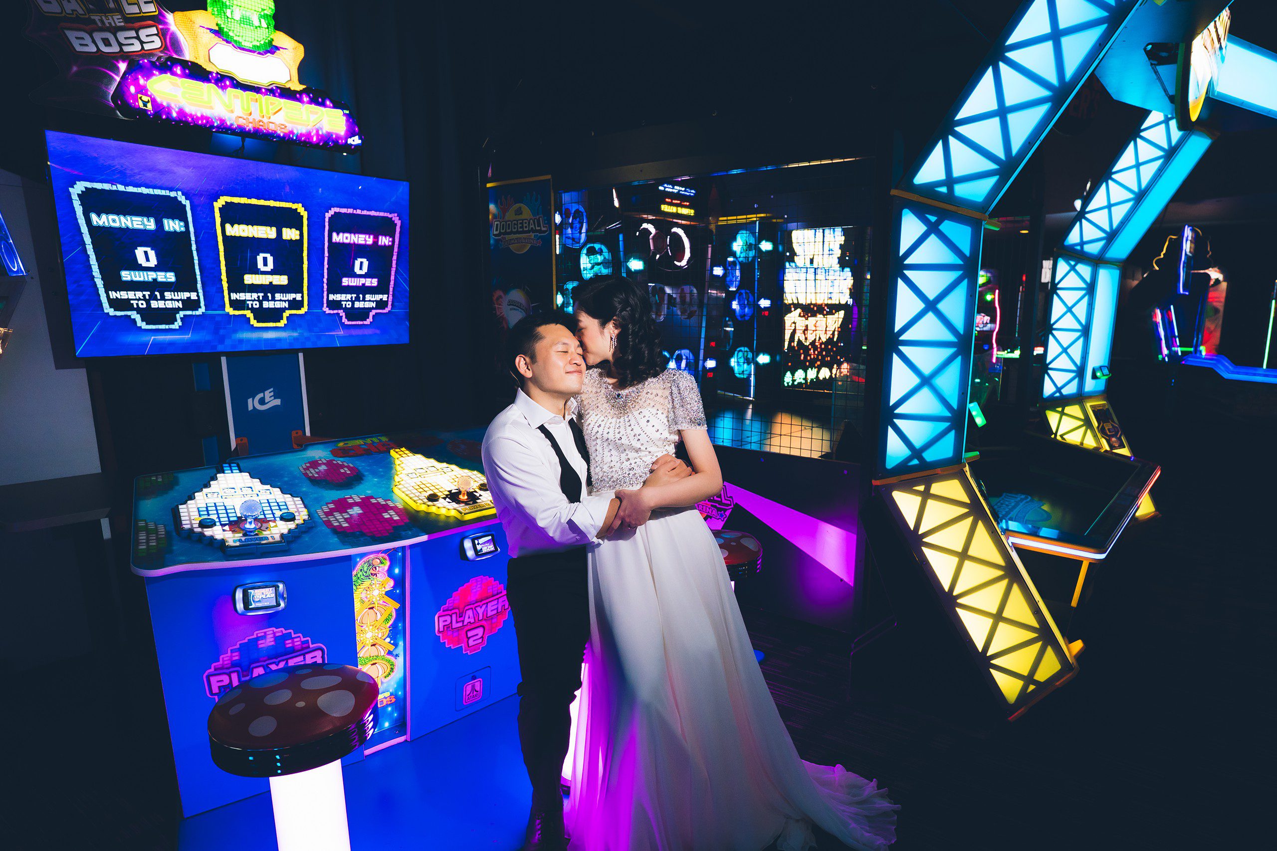 Wedding Photo Session at Dave & Buster’s in NYC by Sascha Reinking Photography